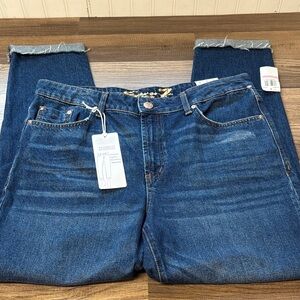 NWT Seven7 The Marilyn relaxes boyfriend Jean